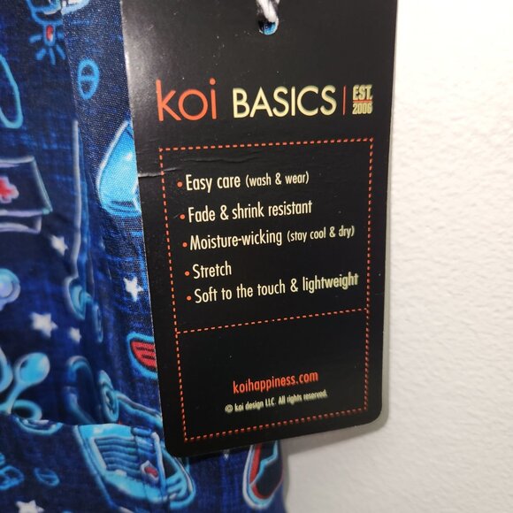 Koi Basics Leslie Medical Scrub Top M Blue Medical Print 4192 - Picture 7 of 12
